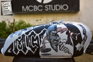 Hand painted fuel tank royal enfield airbrushing